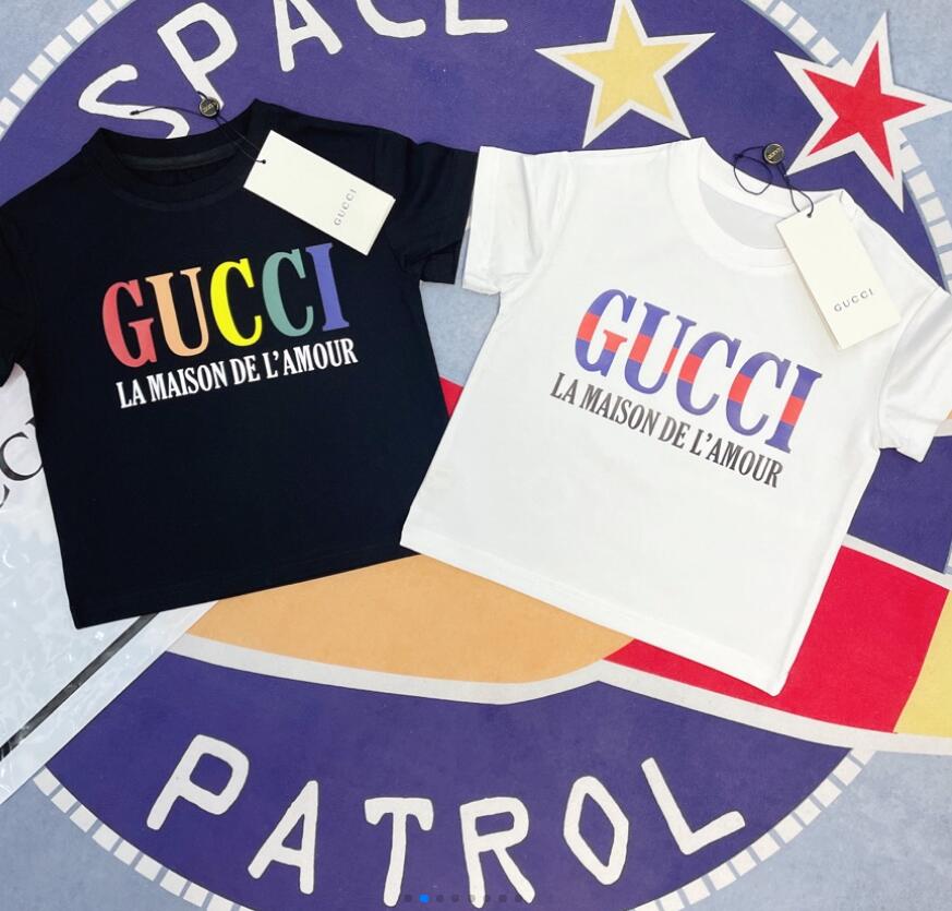 GUCCI  半袖　Tシャツ　 子供服　　トップス　人気
