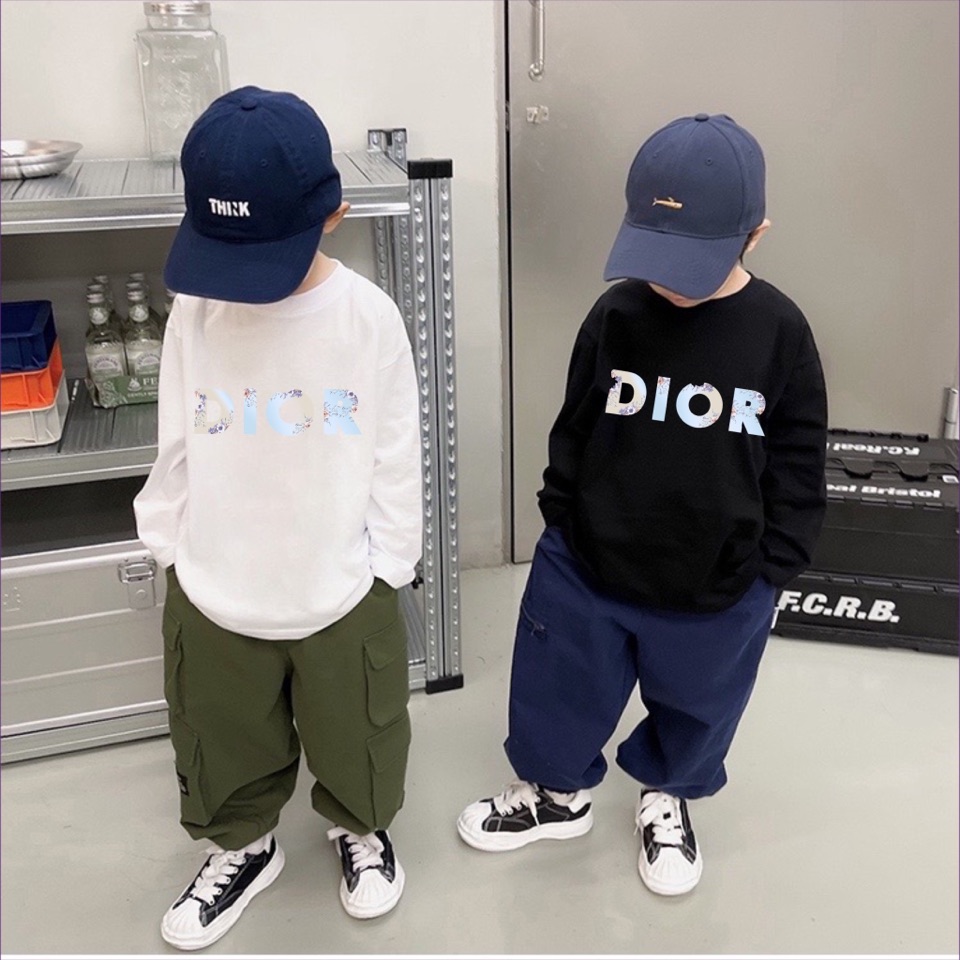 Dior 【ディオール】子供服　 春秋　Ｔシャツ　長袖　100-150㎝