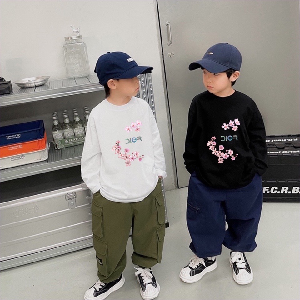 Dior 【ディオール】子供服　 春秋　Ｔシャツ　長袖　100-150㎝