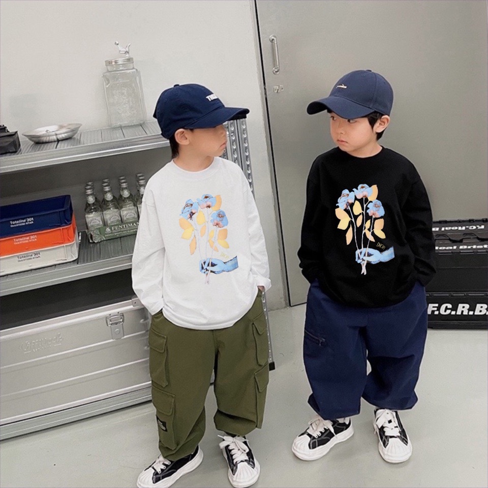 Dior 【ディオール】子供服　 春秋　Ｔシャツ　長袖　100-150㎝