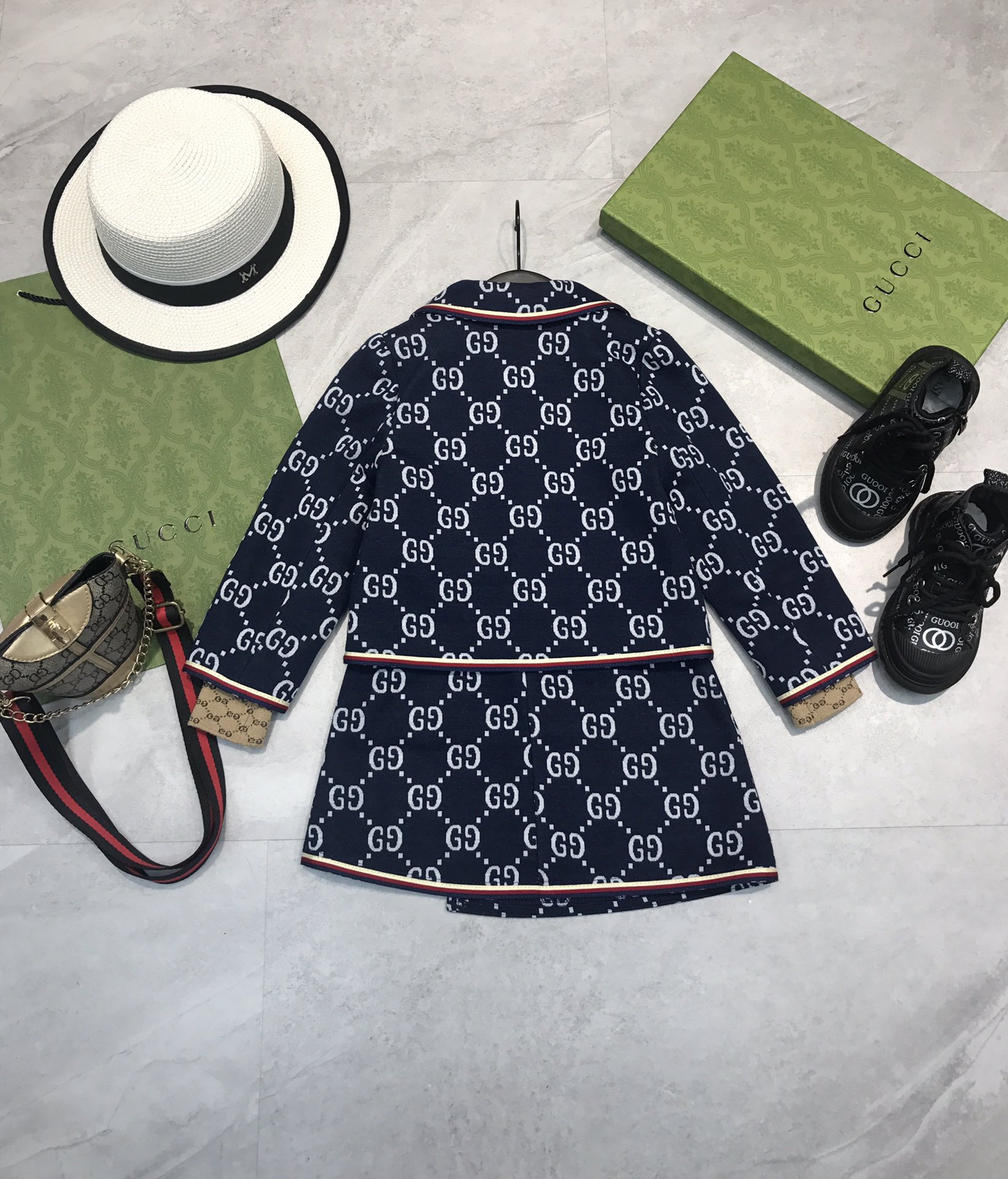 TGB ショッピング / GUCCIグッチ 子供服 セットアップ コート+